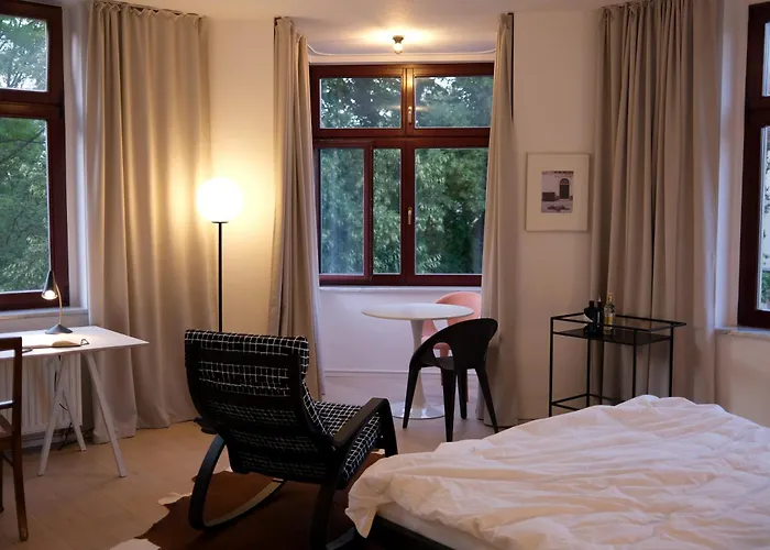 Schickes Apartment In Zwickau Direkt Am Roemerplatz