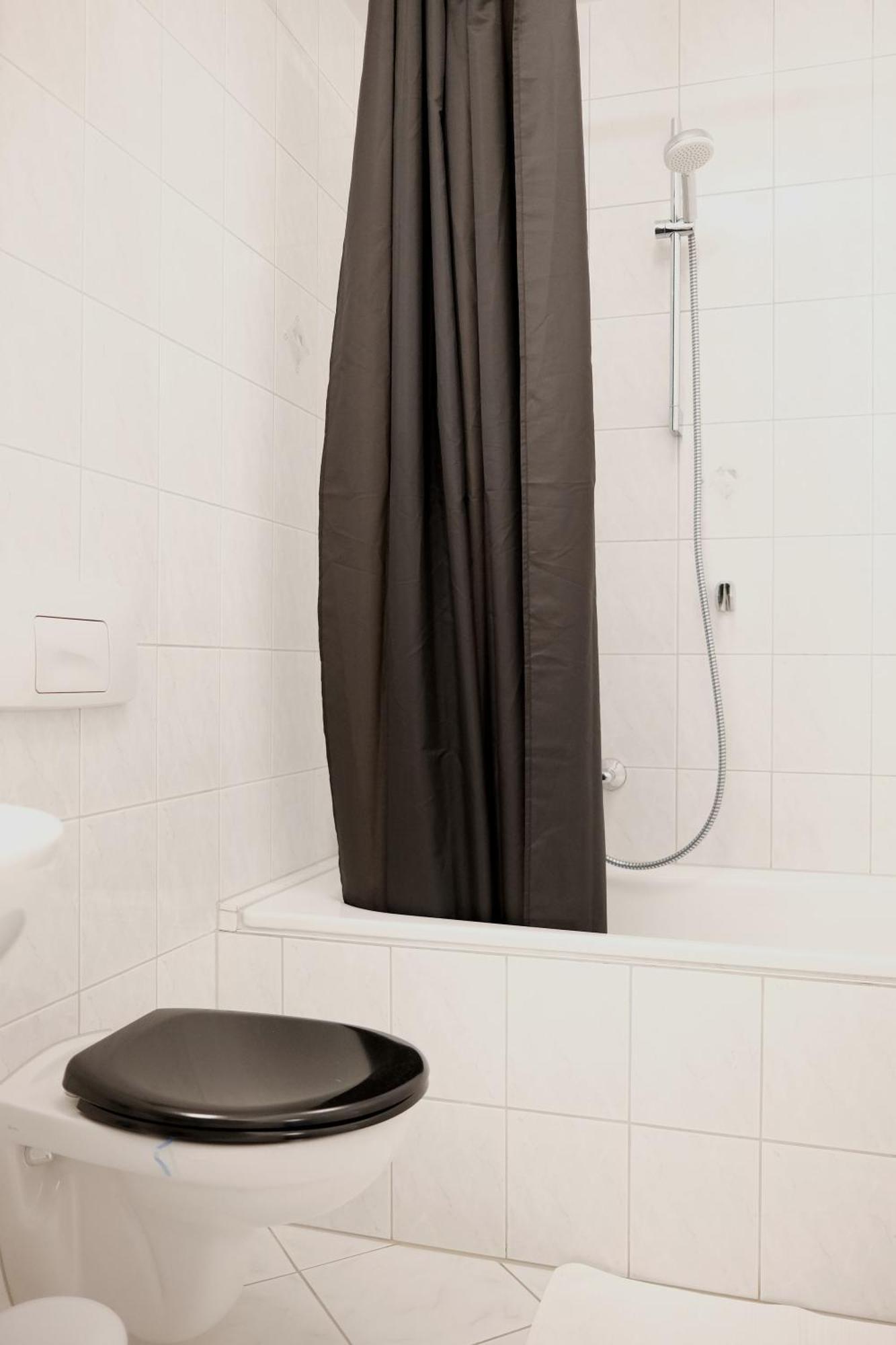 Apartment Schickes In Direkt Am Roemerplatz Zwickau
